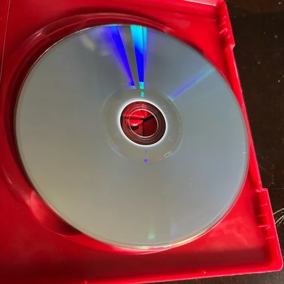 Heavy Rain for PS3 - Red Case - Picture 4 of 4